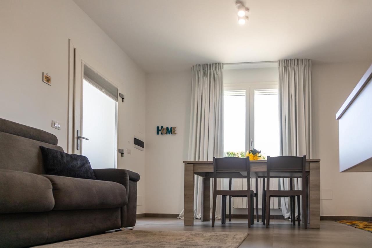 La Collina Di Montegrappa - Suites With Heated Private Pool - Suites With Shared Pool Тулье Экстерьер фото
