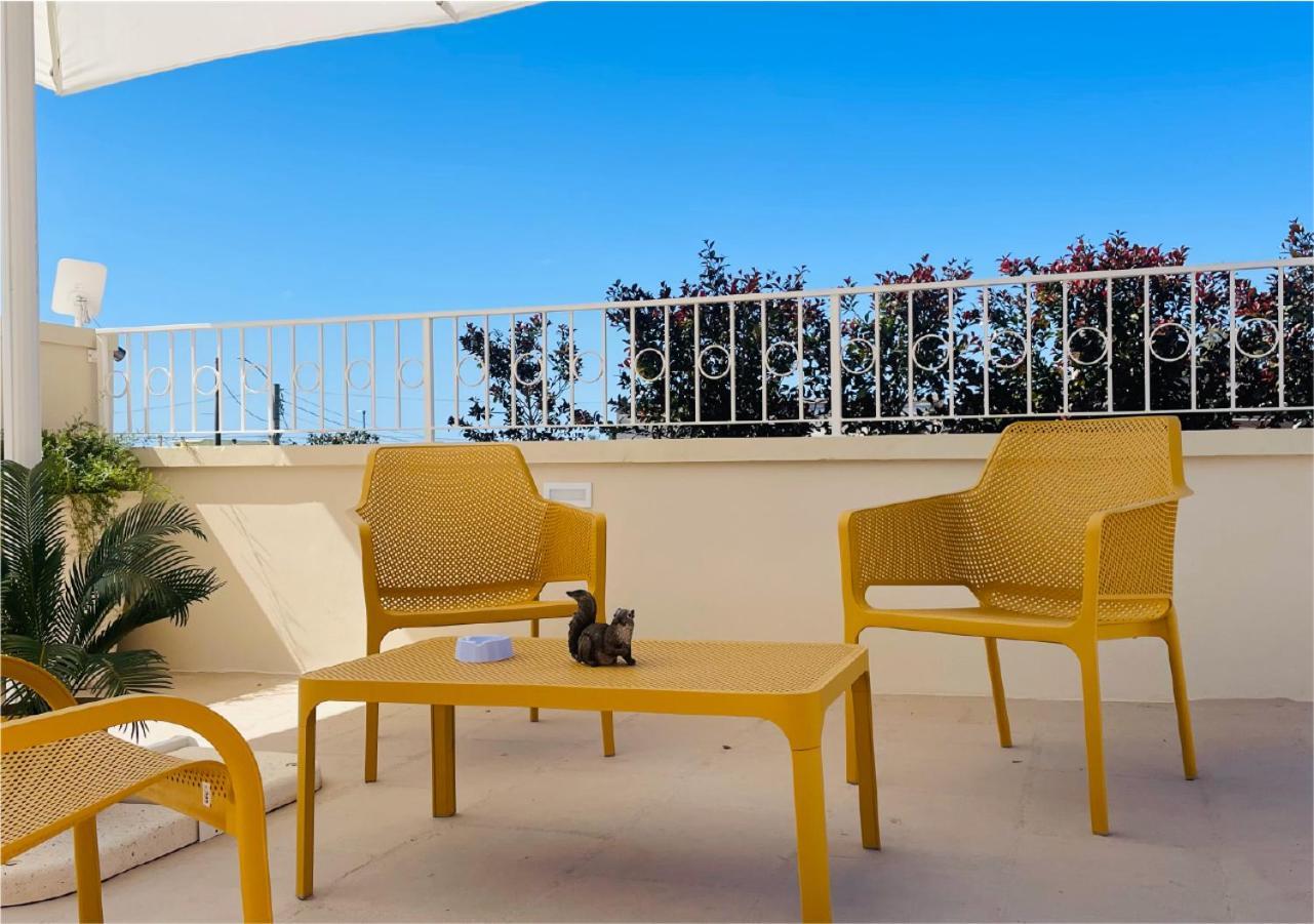 La Collina Di Montegrappa - Suites With Heated Private Pool - Suites With Shared Pool Тулье Экстерьер фото